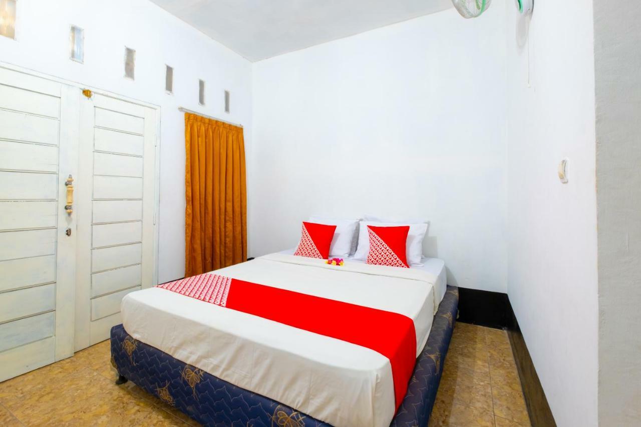 Oyo 1373 Chili Gili Hotel Gili Trawangan Exterior photo